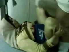 クラブで エロ 動画 無料 女 向け