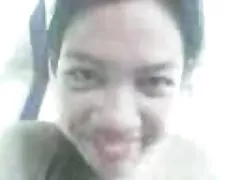 テーブルの上の穴を通して動作するように美しさの受信 女 えろ 動画
