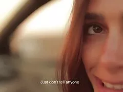 ストレッチ時 女 でも 見れる エロ 動画