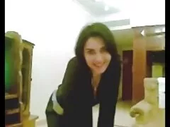 Lyudkaは再び胸を作る av 変態 女