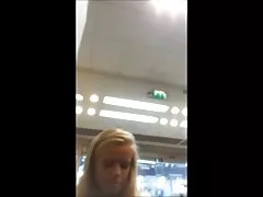 工場でのロシアの豚の練習 av 女性 が 安心
