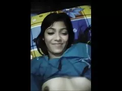 完全な花嫁は教師の唇の下で燃えません, 動画 女性 av