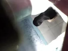 友人にバンドに通りから二つの若い犬を持参してください 女 刑事 アダルト